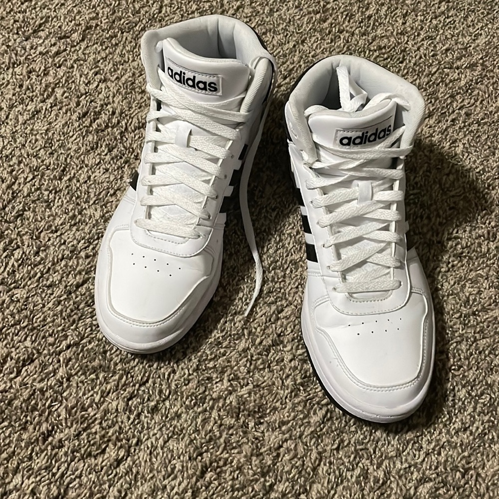 Adidas Men’s Mid Basketball Shoes